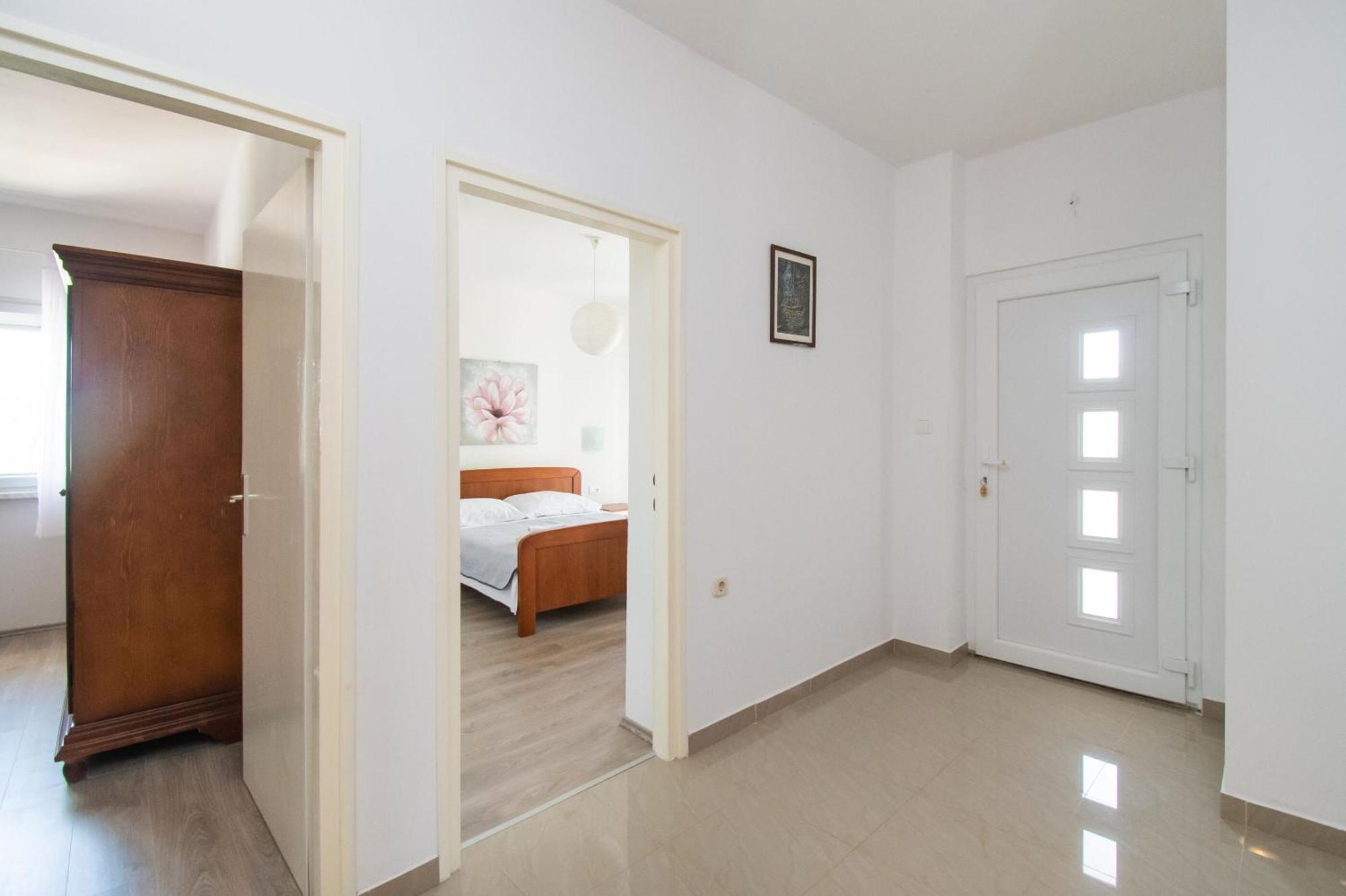 Apartments Kani Nin Exterior photo